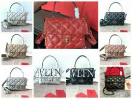 Picture of Valentino Handbags _SKUfw124530140fw